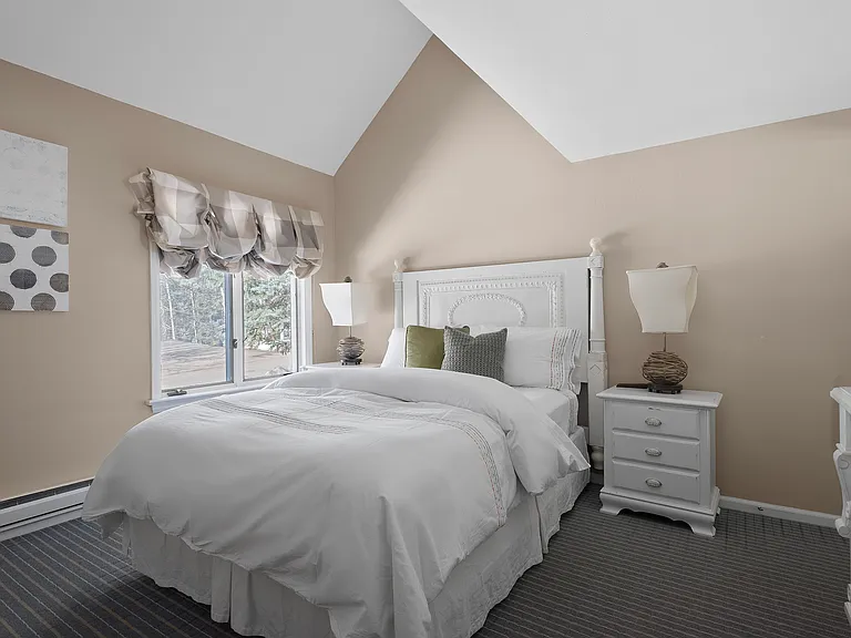 60 Northway Dr — Photo 16
