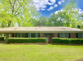606 Henson Dr, Albany, GA 31705
