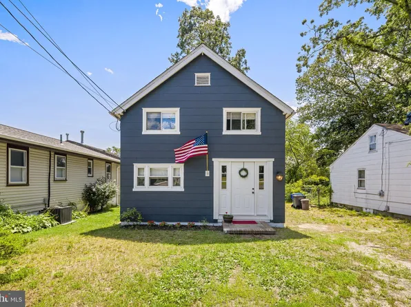216 Elizabeth Ave, Toms River, NJ 08753