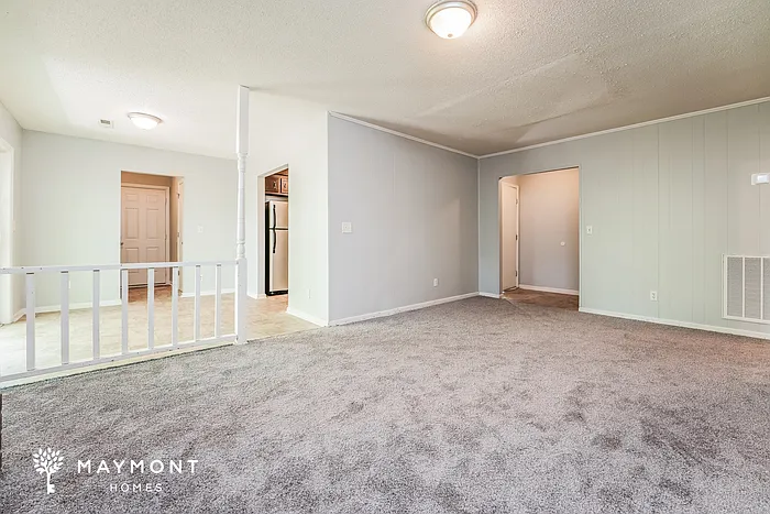 109 Terry Ave — Photo 4