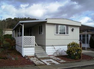 515 Shadow Ranch Ln, Roseburg, OR 97470