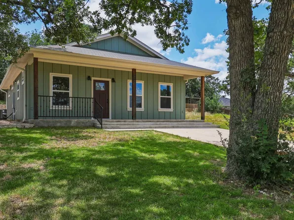 1626 Cree Trail, Kingsland, TX 78639