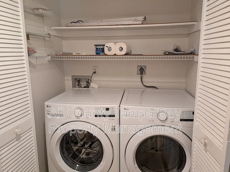 7430 Sunshine Skyway Ln S #201 — Photo 13