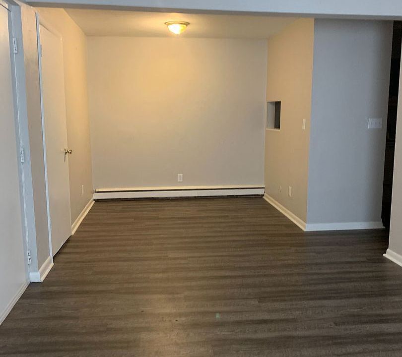 2nd image of 2036 Wayne Ave #9557064