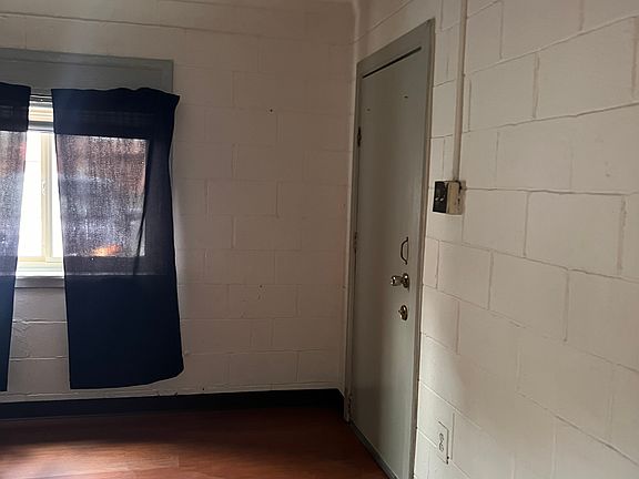 3rd image of 905 Palo Duro Ave NW #A
