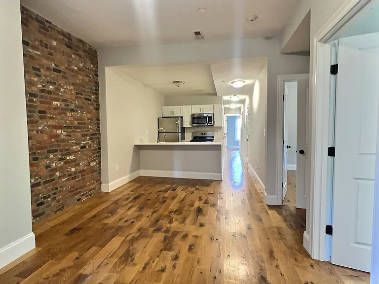 255 Paris St #1 — Photo 7