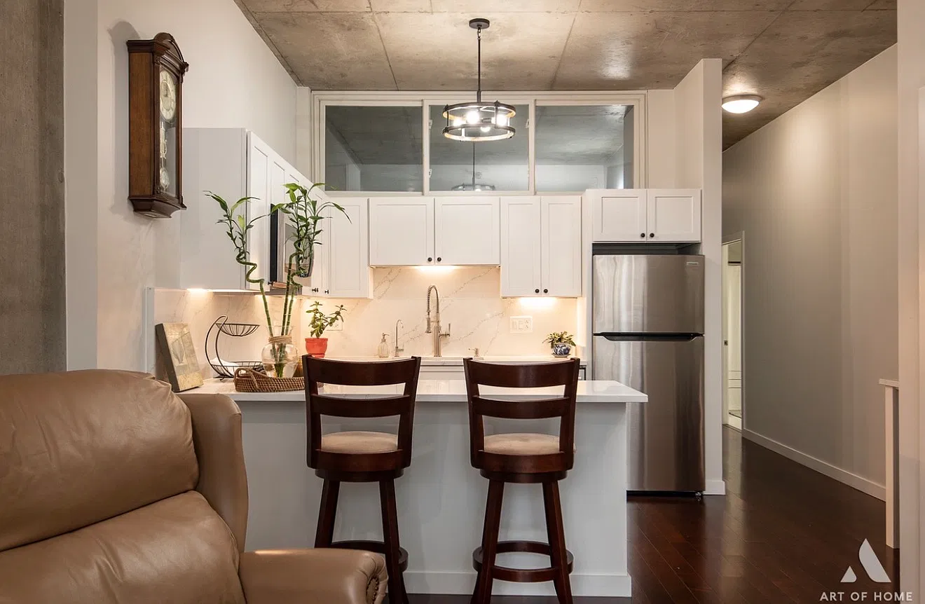 2 bed, 1060 sqft, $3,150 — Photo 4