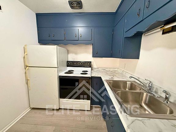 5th image of 1170 SW Woodhull St #3