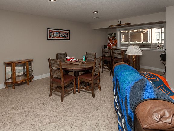 5th image of 1815 NW Elm Ln