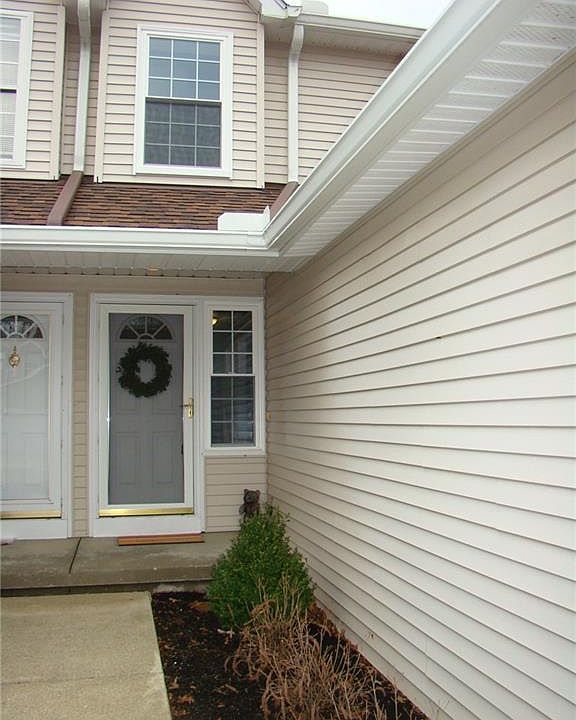 1st image of 1412 Colony Dr