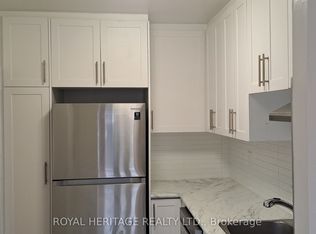 945 Simcoe St N #101, Oshawa, ON L1G 4W3