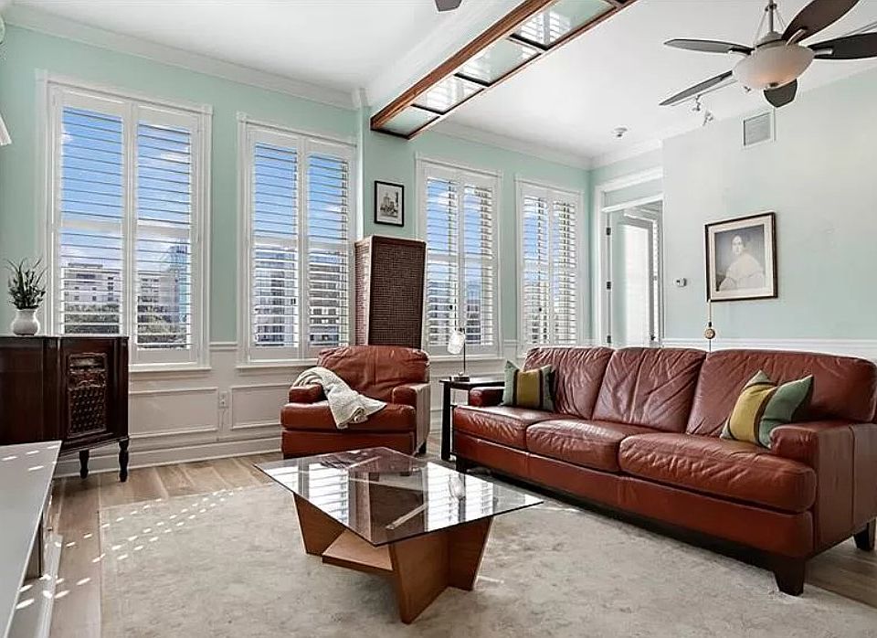 1st image of 405 Central Ave Suite 200