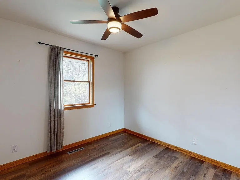 64330 Lincoln Hwy — Photo 14
