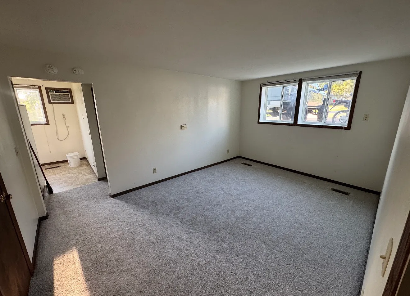 1 bed, 800 sqft, $900 — Photo 1
