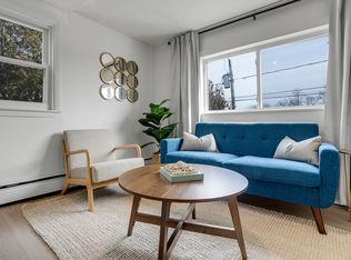 104 1st St APT 203, Old Orchard Beach, ME 04064