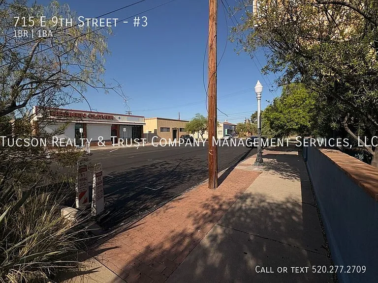 715 E 9th St #3 — Photo 9