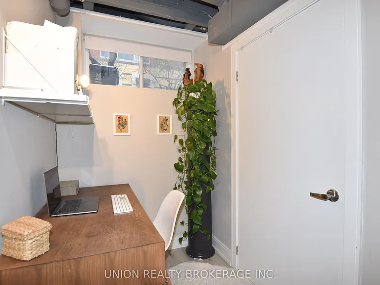 66 Lansdowne Ave #1 — Photo 13