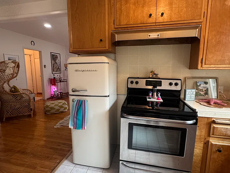 1235 E Appleton St #2 — Photo 15