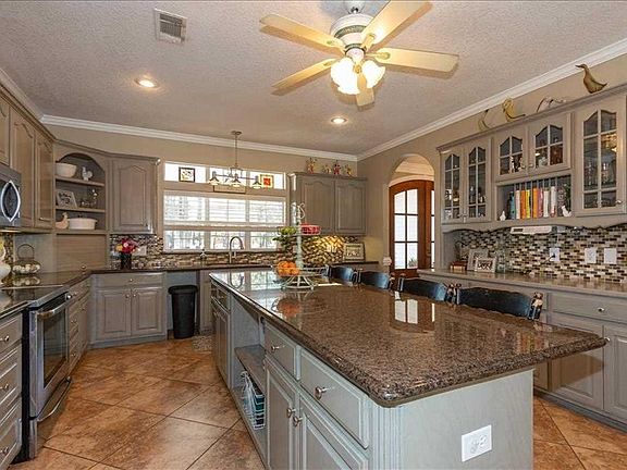 4th image of 6242 Hidden Meadows Dr