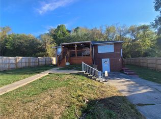 118 Vecchio Ln, Crabtree, PA 15624