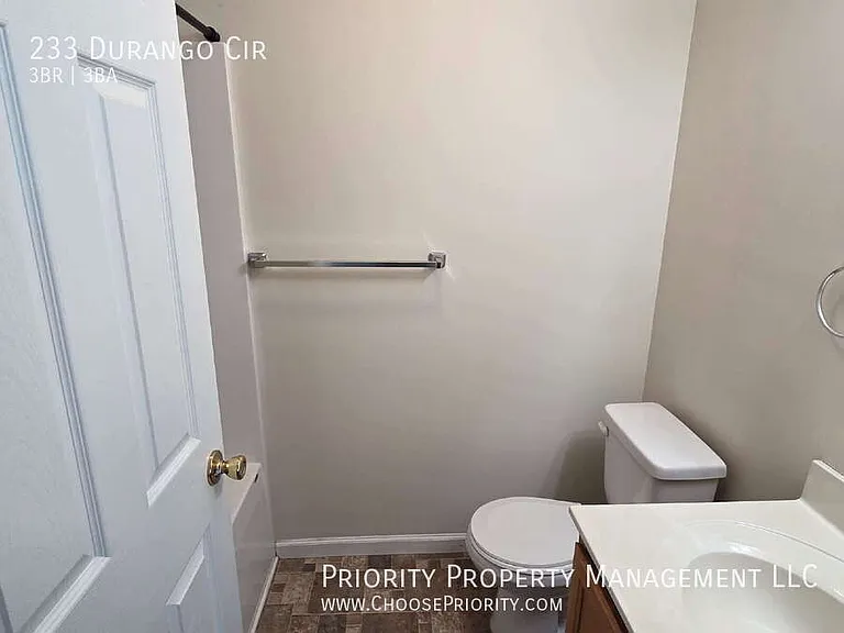 233 Durango Cir — Photo 12