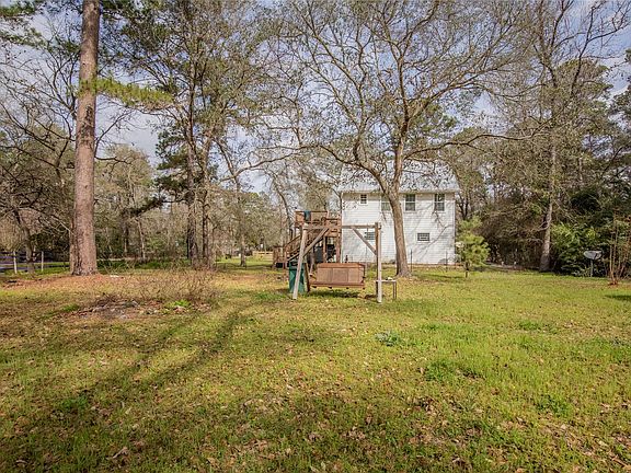 3rd image of 16444 Stinson Ln