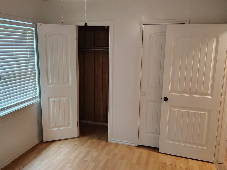317 Byrne St — Photo 14