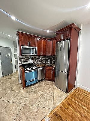 1st image of 332 Lewis Ave #1A