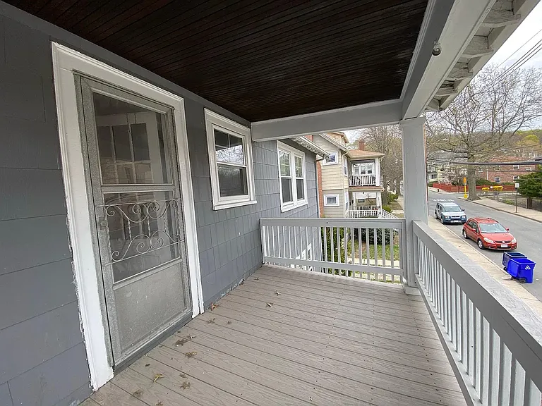 35 Glenmont Rd #2 — Photo 19