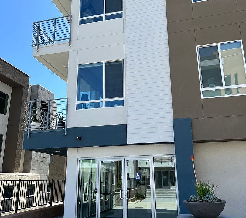 1st image of 2984 Jayhawkers Pl Unit 5