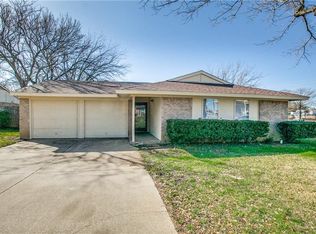 1514 Birmingham Dr, Arlington, TX 76012