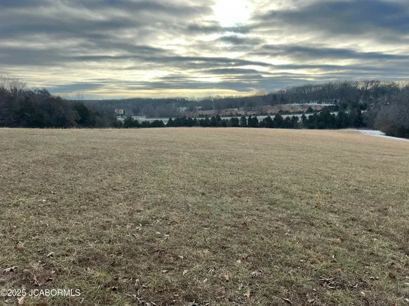 Heritage Hwy, Jefferson City, MO 65109