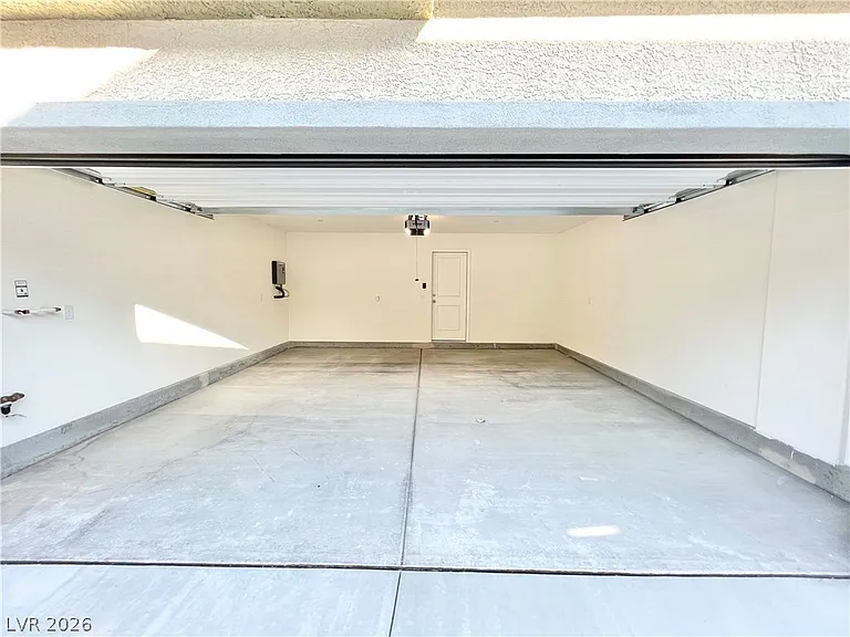 9128 Rocky Raccoon St — Photo 23