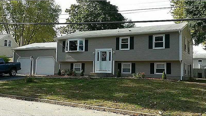 1st image of 43 Cone Dr