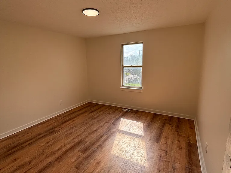 440 N Garfield Ave #440 — Photo 9