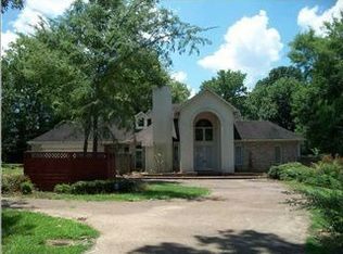 42 Greystone Dr, Madison, MS 39110