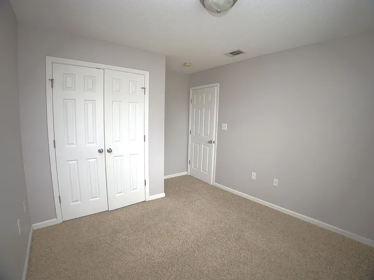 5076 Branch Point Dr — Photo 8