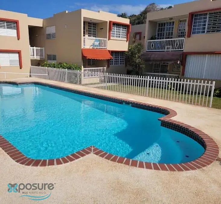 2 bed, 1.0 bath, 700 sqft, $1,600 — Photo 1