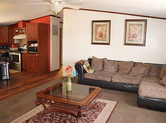3rd image of 1060 Geneva Grove Ct