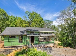 840 Town Mountain Rd, Asheville, NC 28804