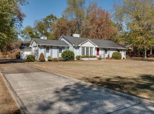 904 W 6th St, Columbia, TN 38401