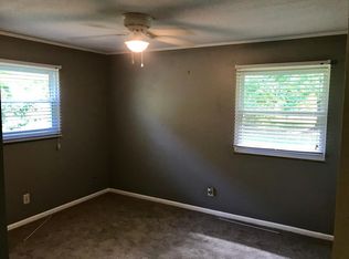 8232 Hunterhill Dr, Knoxville, TN 37923