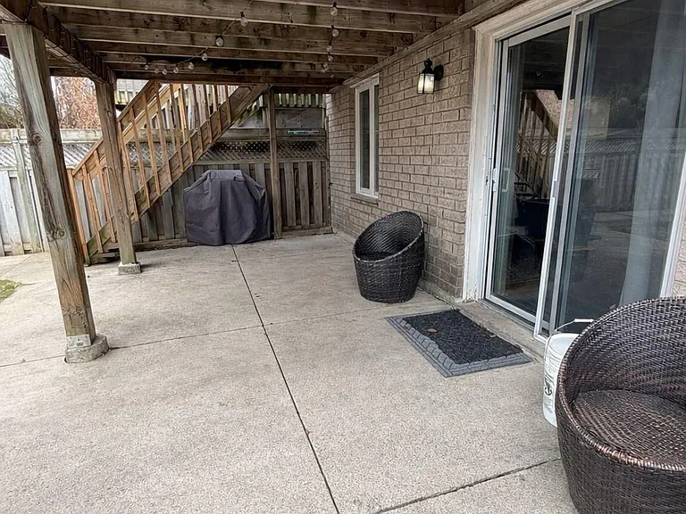 67 Castillian Dr #LOWER — Photo 6