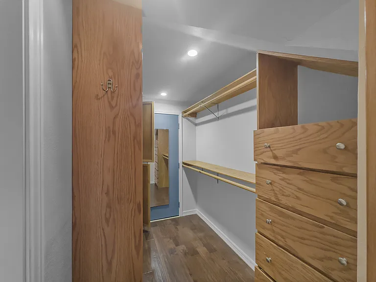 632 Teakwood Dr — Photo 13
