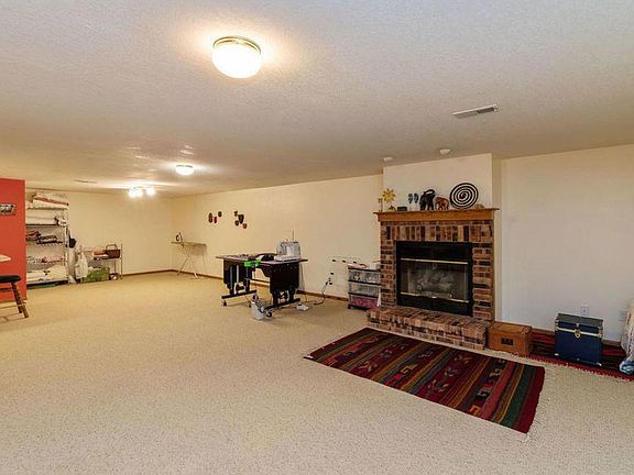 5th image of 5852 Crabapple Ln