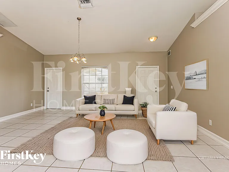4115 10th St SW — Photo 4