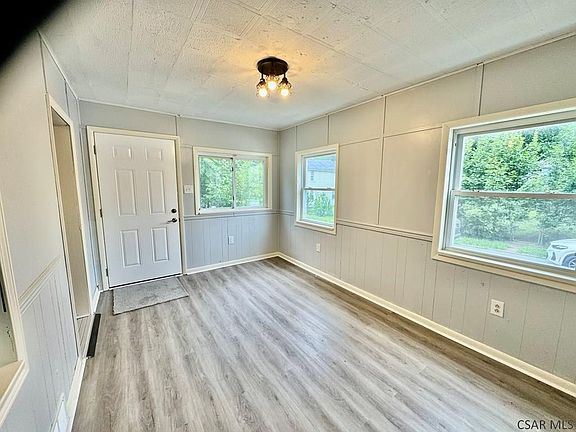 4th image of 66 Clover St