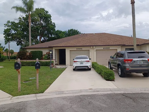 20892 Concord Green Dr E, Boca Raton, FL 33433