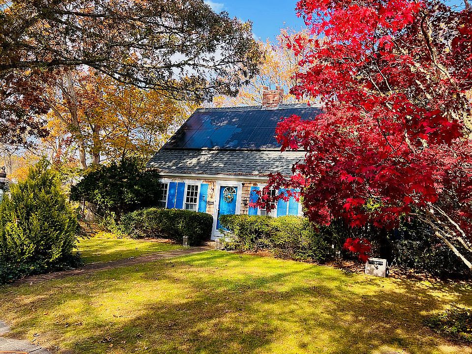 153 Center St, Yarmouth Port, MA 02675 Zillow