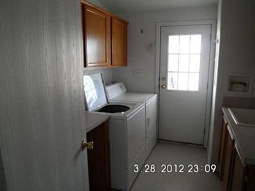 4th image of 253 N Grandpa Ln